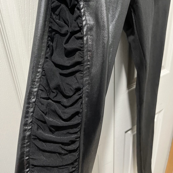 Tinas Fashion Faux Leather 2 Piece Pant Set NWT - Picture 7 of 11